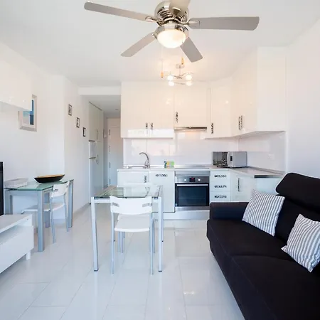 Go2tenerife Apart'zebra Pool & Sea View Апартаменты